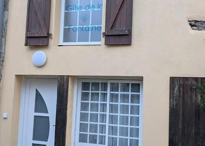 Le De La Fontaine Apartment *